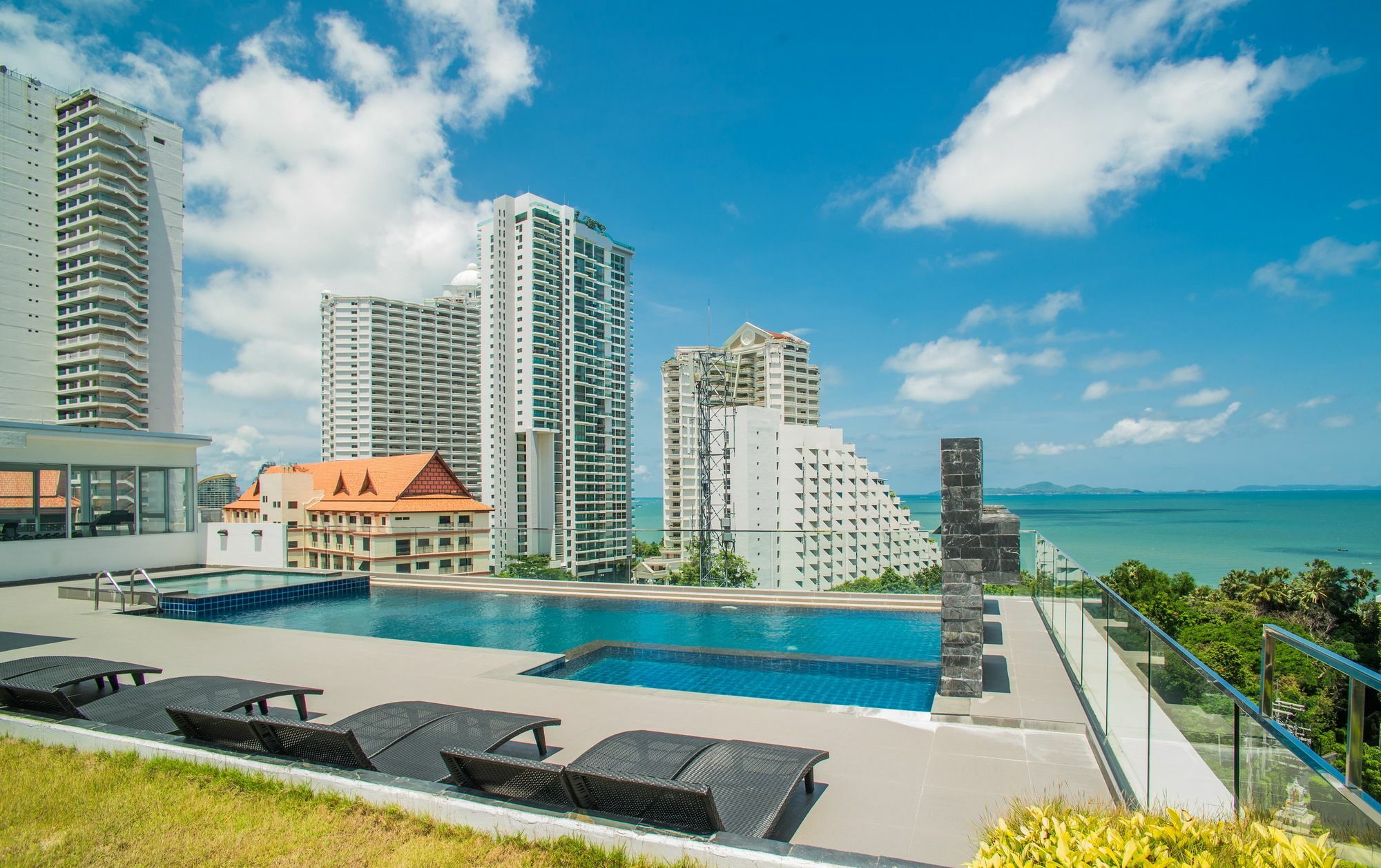 Serenity Condo Wongamat By Patsamon Pattaya Exterior photo